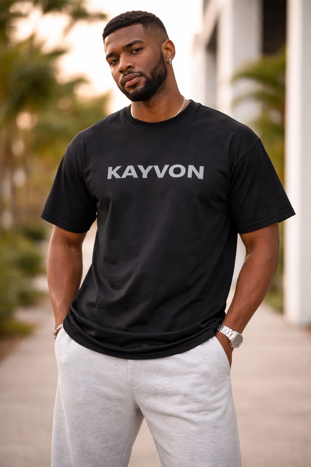 KAYVON KV Signature Oversized T-Shirt – Jet Black